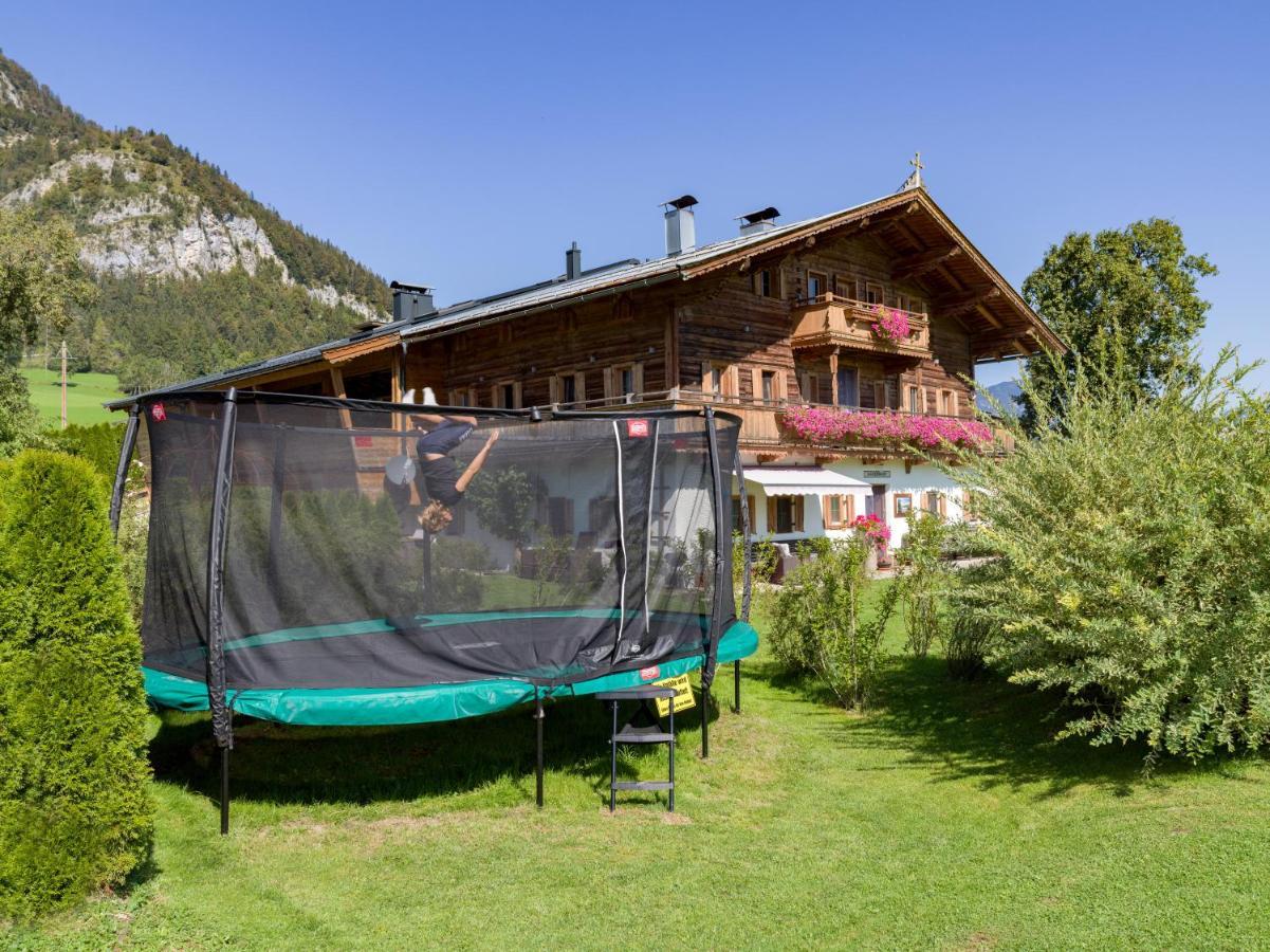 Narzenhof Wellness Chalets, Familien & Luxus Apartments Am Bauernhof Sankt Johann in Tirol Exterior photo