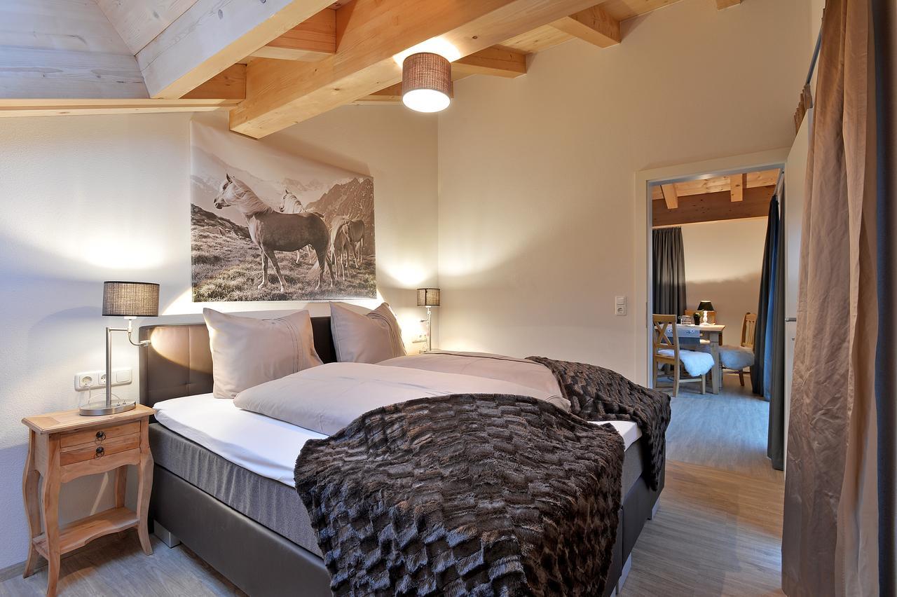 Narzenhof Wellness Chalets, Familien & Luxus Apartments Am Bauernhof Sankt Johann in Tirol Exterior photo