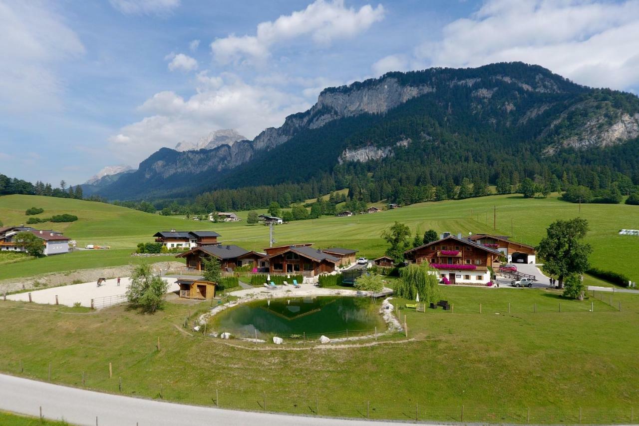 Narzenhof Wellness Chalets, Familien & Luxus Apartments Am Bauernhof Sankt Johann in Tirol Exterior photo